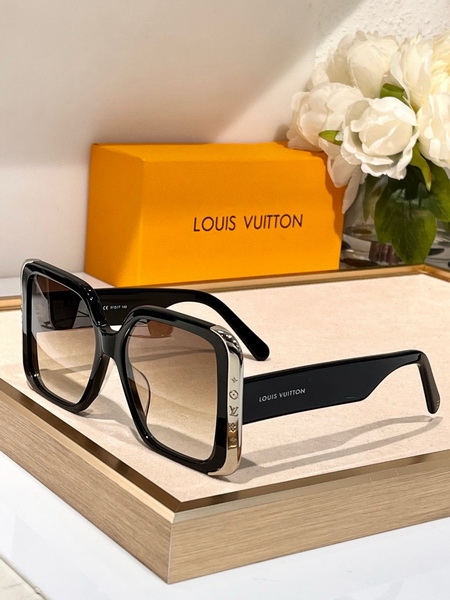 LV Sunglasses(AAAA)-2068