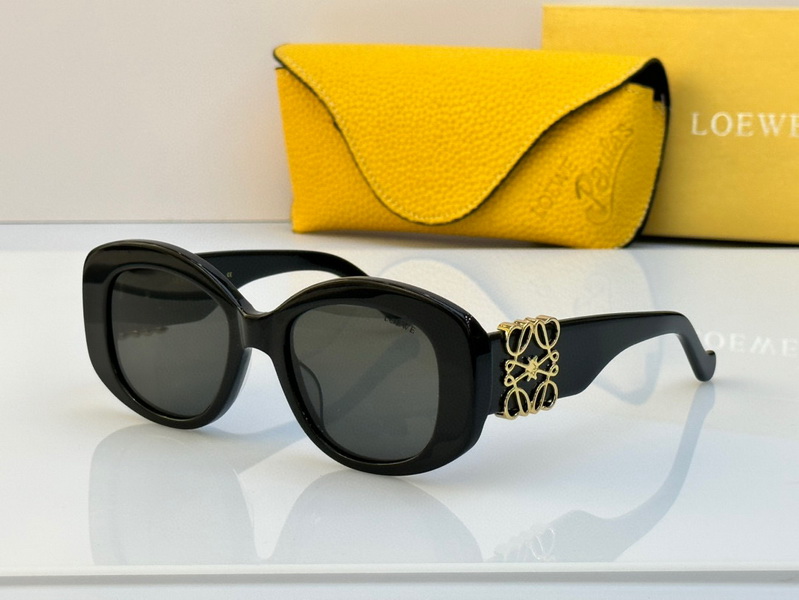 Loewe Sunglasses(AAAA)-375
