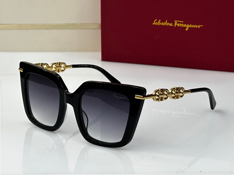 Ferragamo Sunglasses(AAAA)-475