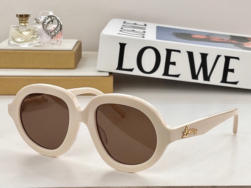 Loewe Sunglasses(AAAA)-356