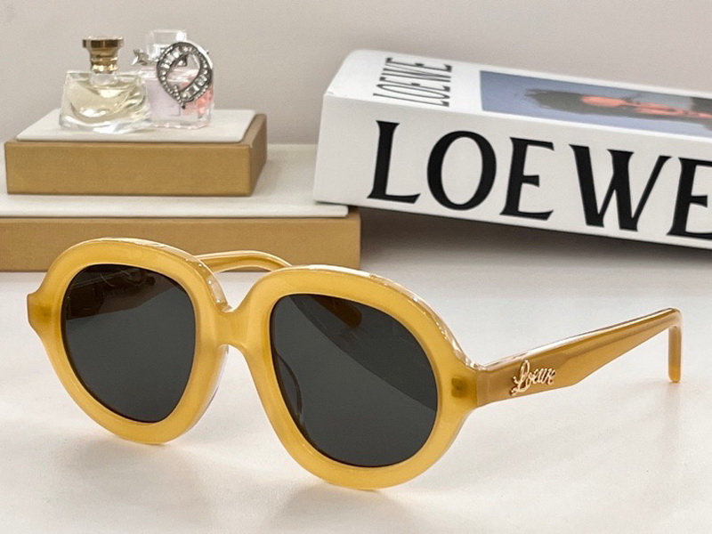 Loewe Sunglasses(AAAA)-354