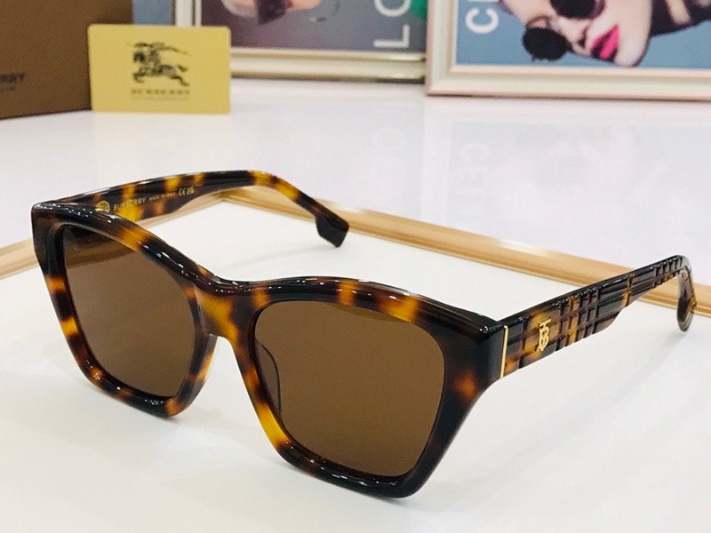 Burberry Sunglasses(AAAA)-706