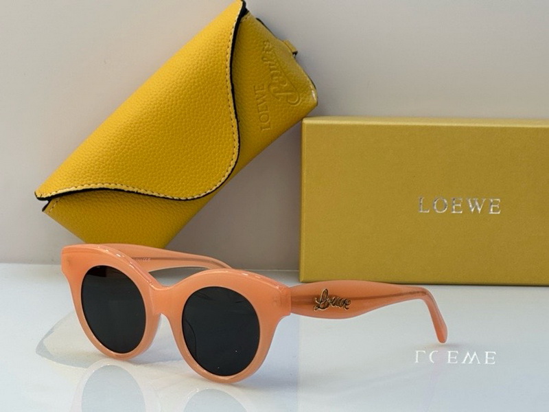 Loewe Sunglasses(AAAA)-340