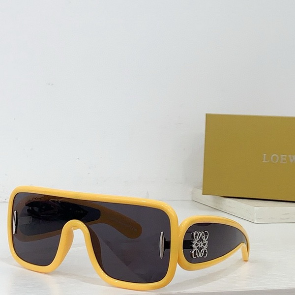 Loewe Sunglasses(AAAA)-304
