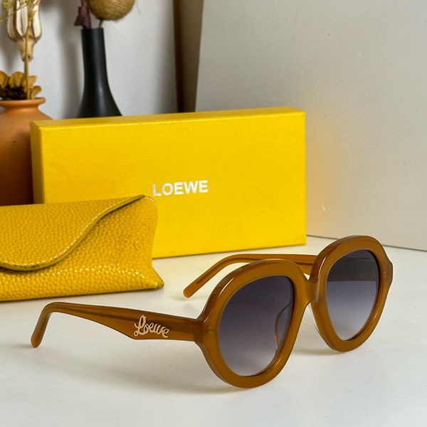 Loewe Sunglasses(AAAA)-296