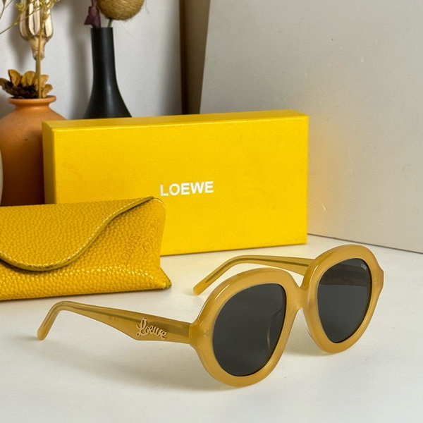 Loewe Sunglasses(AAAA)-293