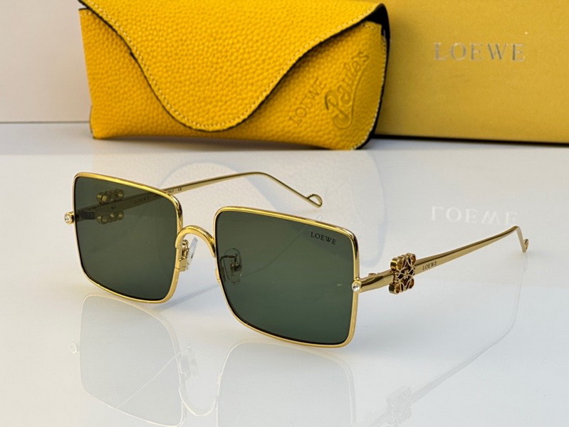 Loewe Sunglasses(AAAA)-285