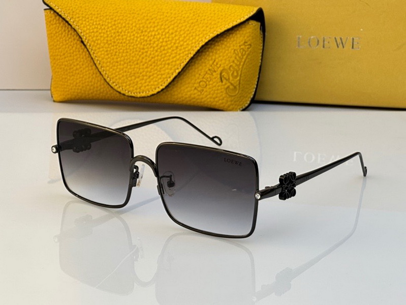 Loewe Sunglasses(AAAA)-283