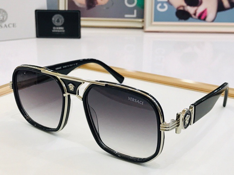 Versace Sunglasses(AAAA)-1812