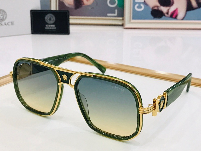 Versace Sunglasses(AAAA)-1813