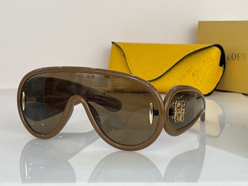 Loewe Sunglasses(AAAA)-262