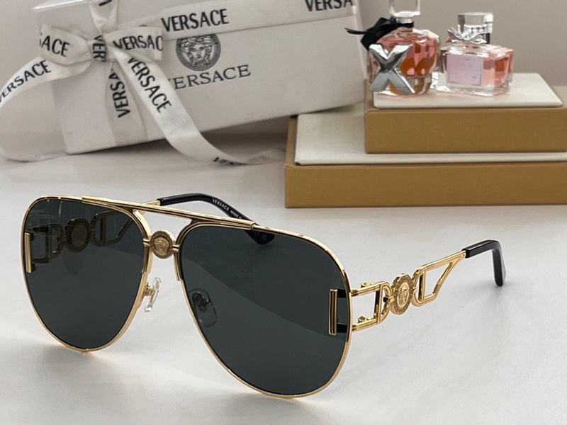 Versace Sunglasses(AAAA)-1804