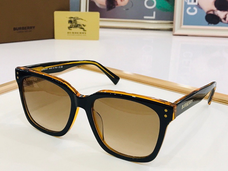 Burberry Sunglasses(AAAA)-562