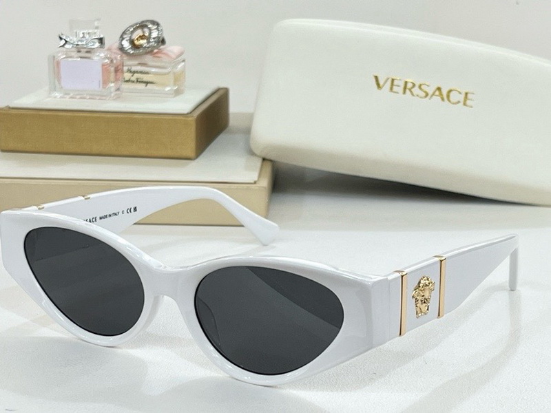 Versace Sunglasses(AAAA)-1724