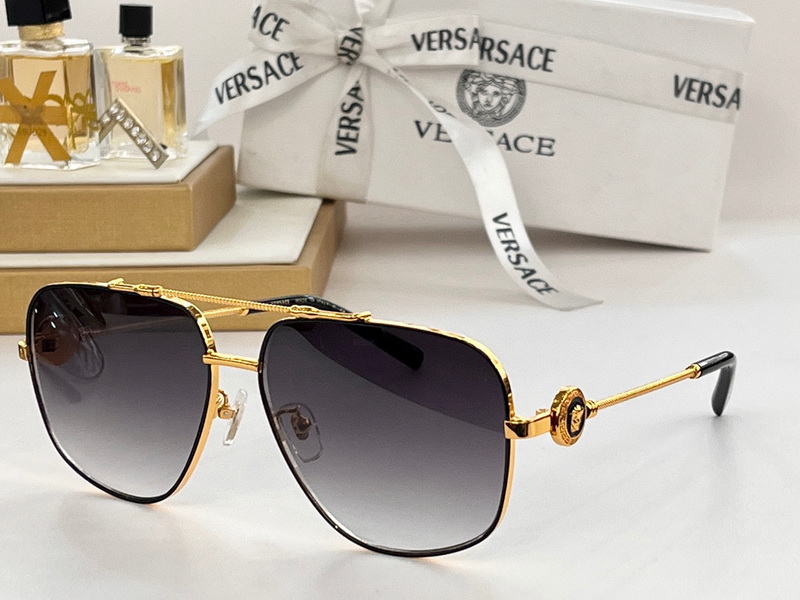 Versace Sunglasses(AAAA)-1712