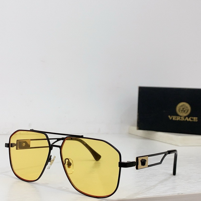 Versace Sunglasses(AAAA)-1682