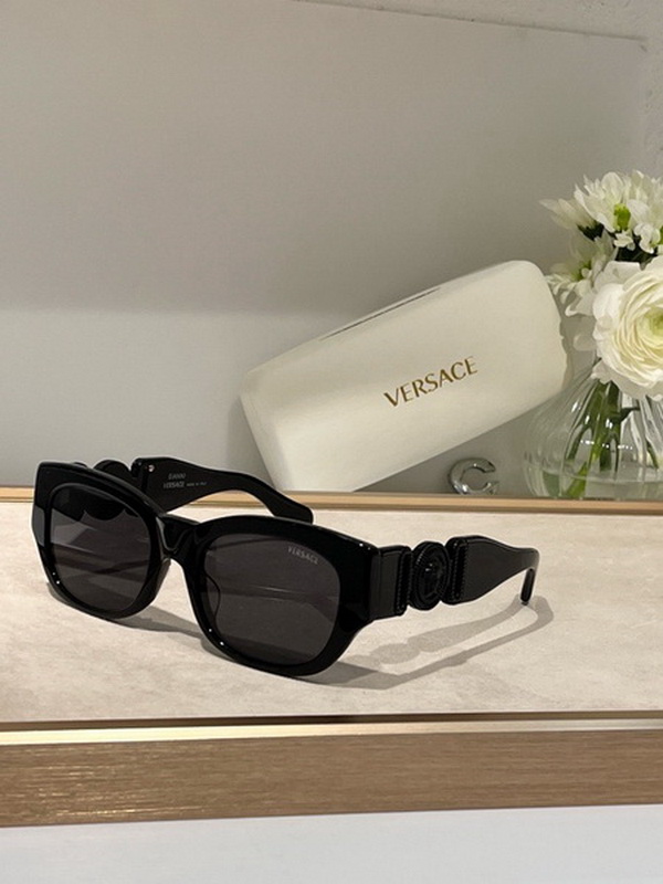 Versace Sunglasses(AAAA)-1618