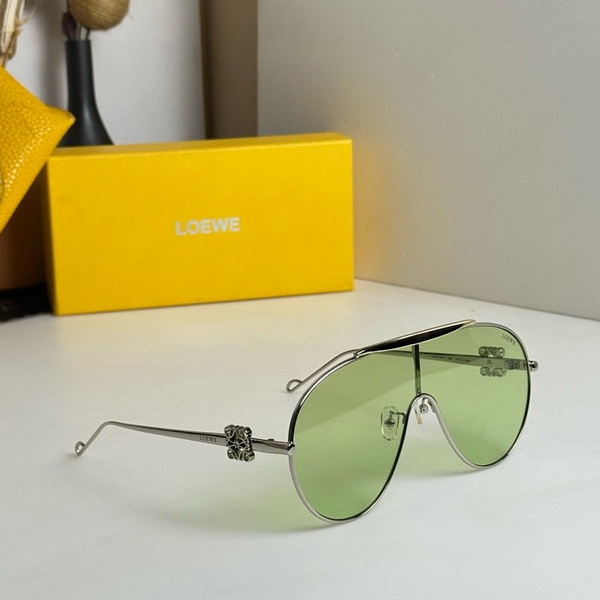 Loewe Sunglasses(AAAA)-216