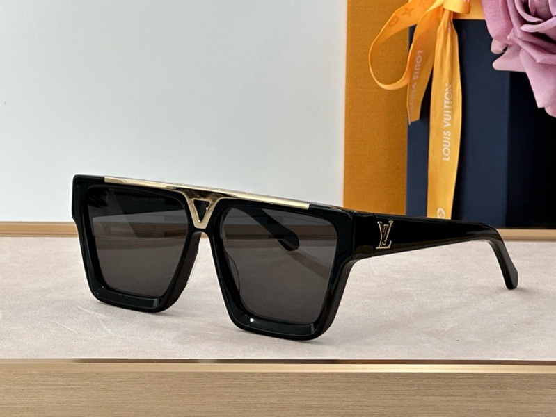 LV Sunglasses(AAAA)-1349