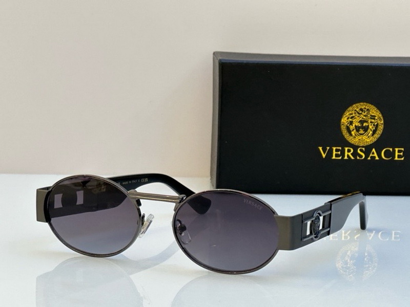 Versace Sunglasses(AAAA)-1570