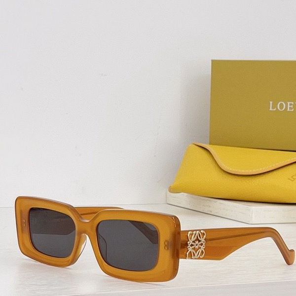 Loewe Sunglasses(AAAA)-209