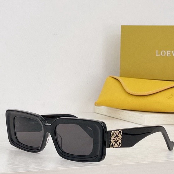 Loewe Sunglasses(AAAA)-205
