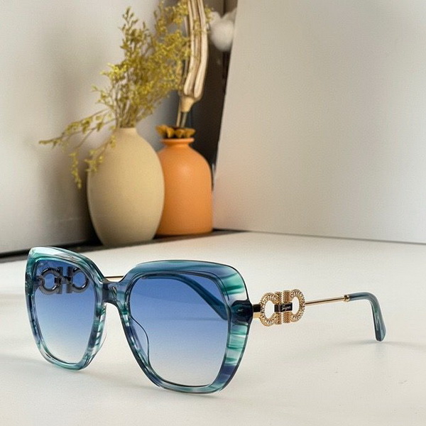 Ferragamo Sunglasses(AAAA)-320