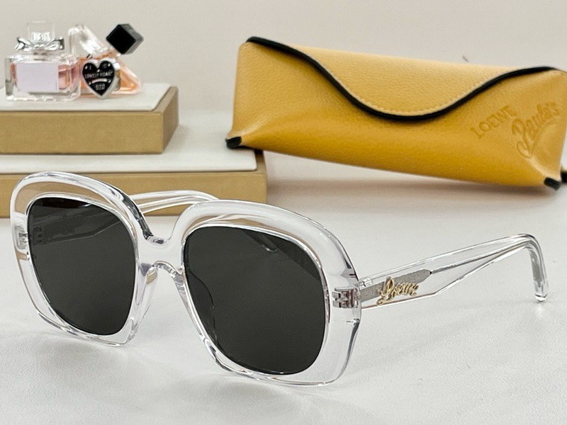 Loewe Sunglasses(AAAA)-178