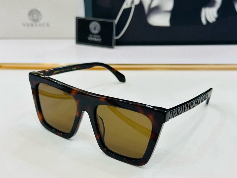Versace Sunglasses(AAAA)-1521
