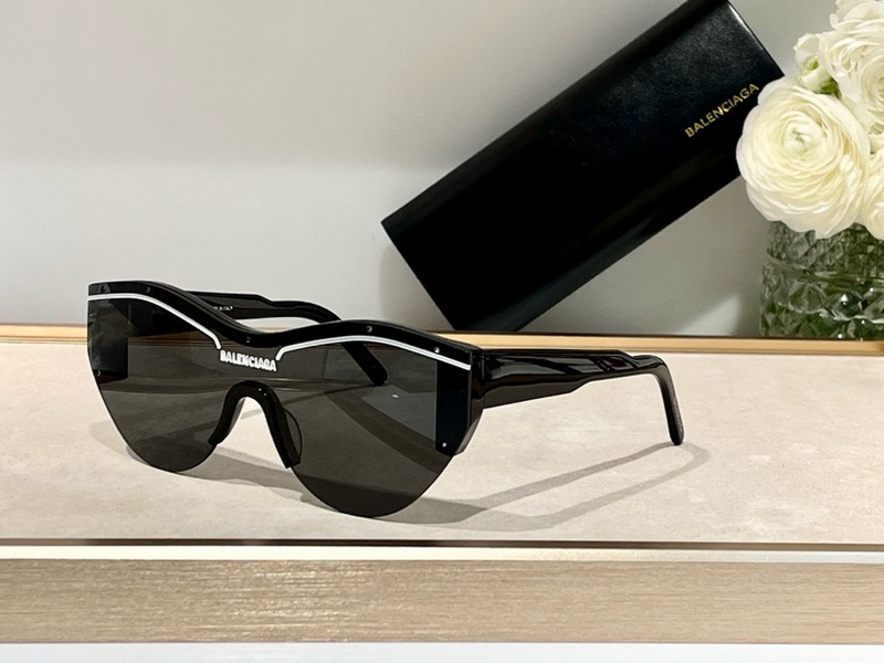 Balenciaga Sunglasses(AAAA)-251
