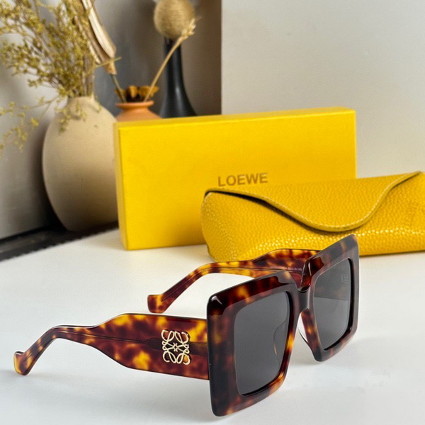Loewe Sunglasses(AAAA)-153