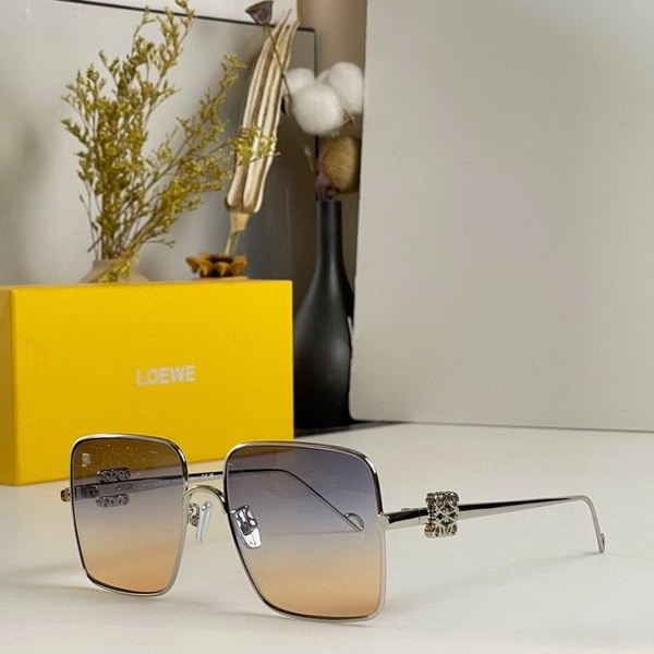 Loewe Sunglasses(AAAA)-143