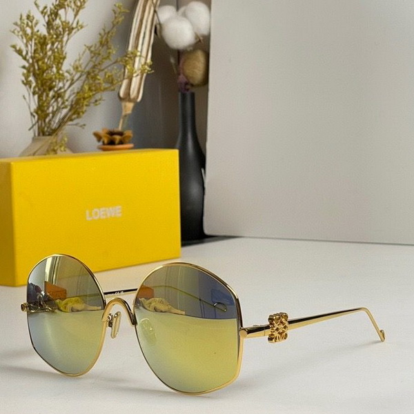 Loewe Sunglasses(AAAA)-139