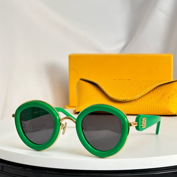 Loewe Sunglasses(AAAA)-129