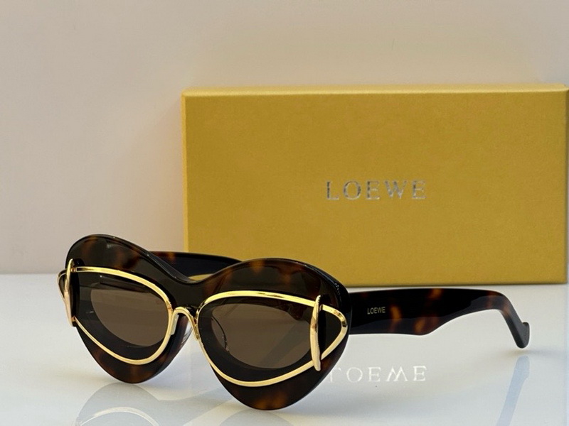 Loewe Sunglasses(AAAA)-124