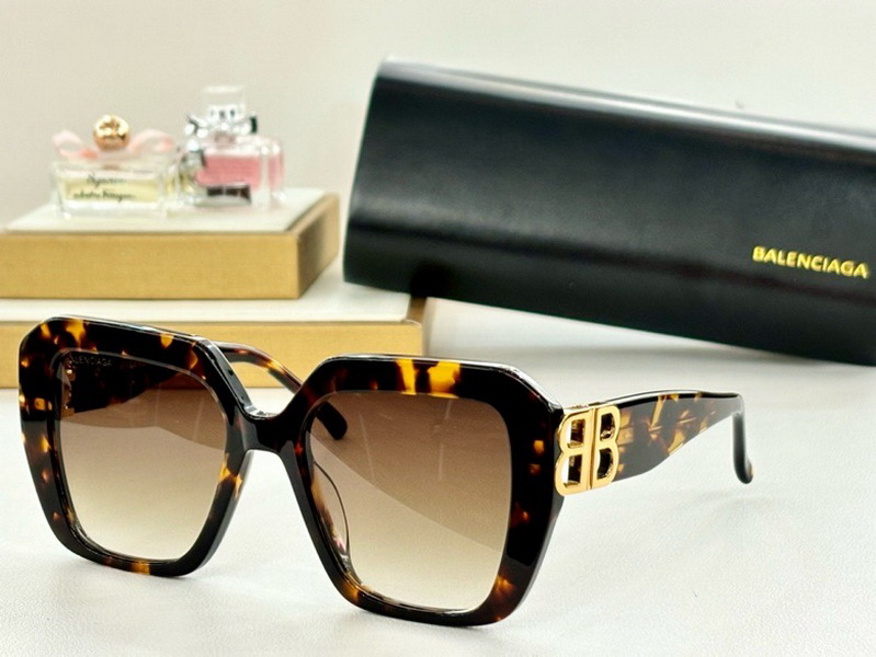 Balenciaga Sunglasses(AAAA)-249