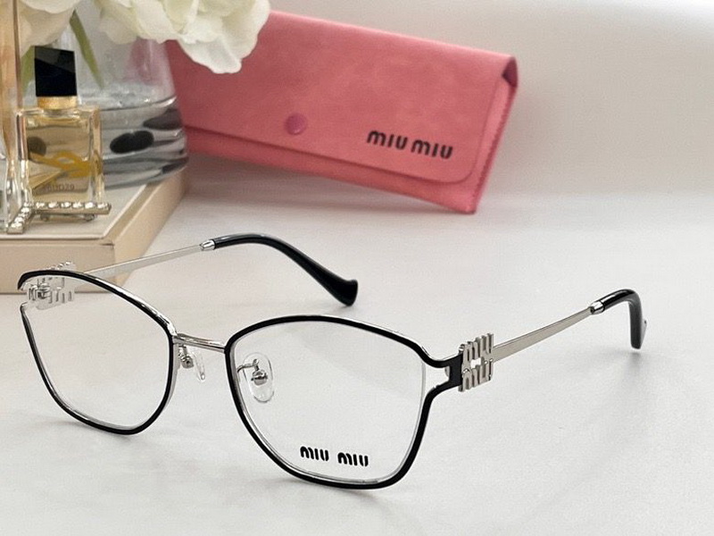 Miu Miu Sunglasses(AAAA)-032
