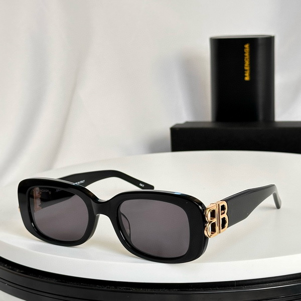 Balenciaga Sunglasses(AAAA)-230