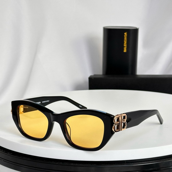 Balenciaga Sunglasses(AAAA)-223