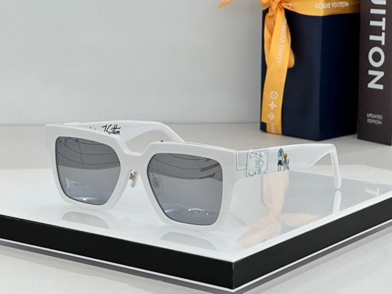 LV Sunglasses(AAAA)-1024