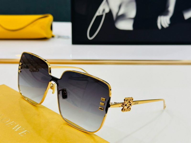 Loewe Sunglasses(AAAA)-075