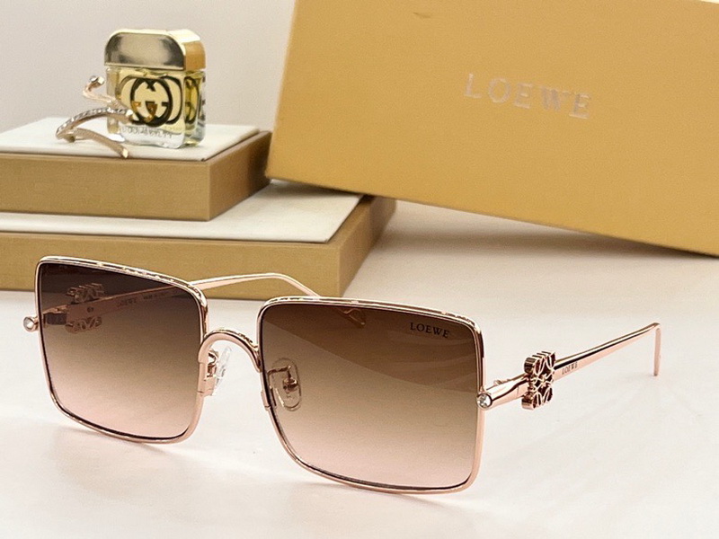 Loewe Sunglasses(AAAA)-070