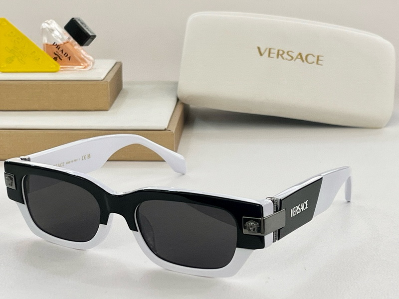 Versace Sunglasses(AAAA)-1375