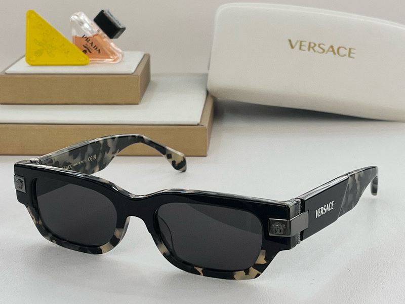 Versace Sunglasses(AAAA)-1372