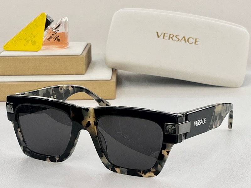 Versace Sunglasses(AAAA)-1370
