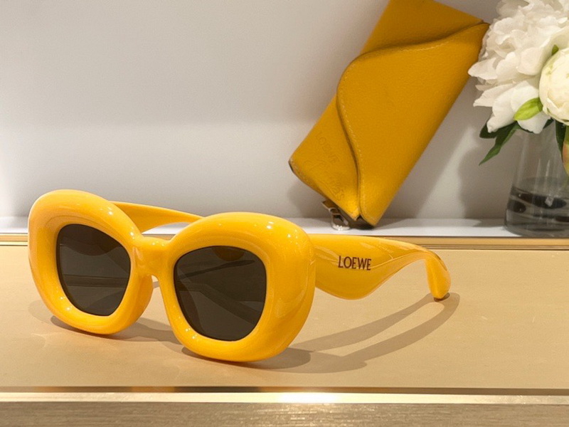 Loewe Sunglasses(AAAA)-055