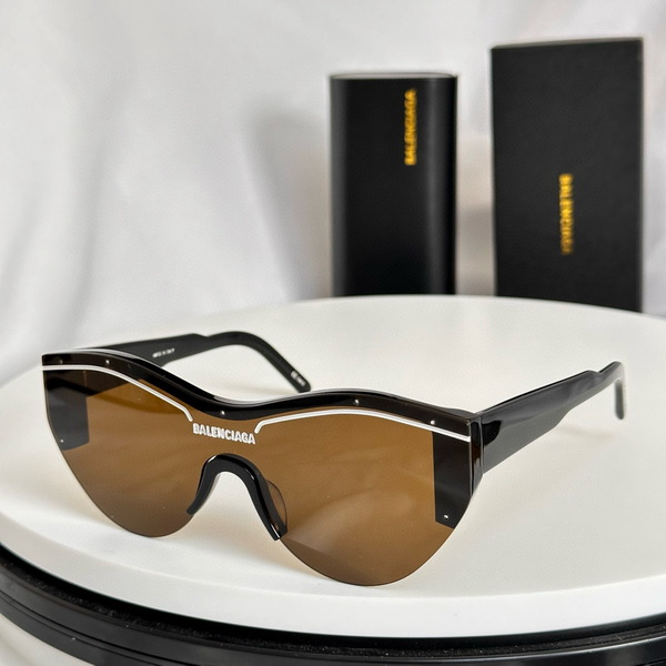 Balenciaga Sunglasses(AAAA)-207