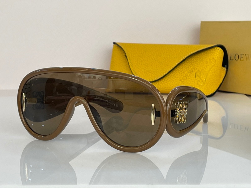 Loewe Sunglasses(AAAA)-037