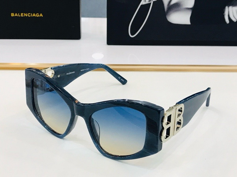 Balenciaga Sunglasses(AAAA)-182
