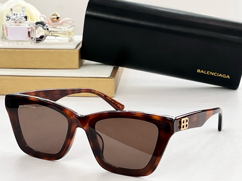 Balenciaga Sunglasses(AAAA)-170